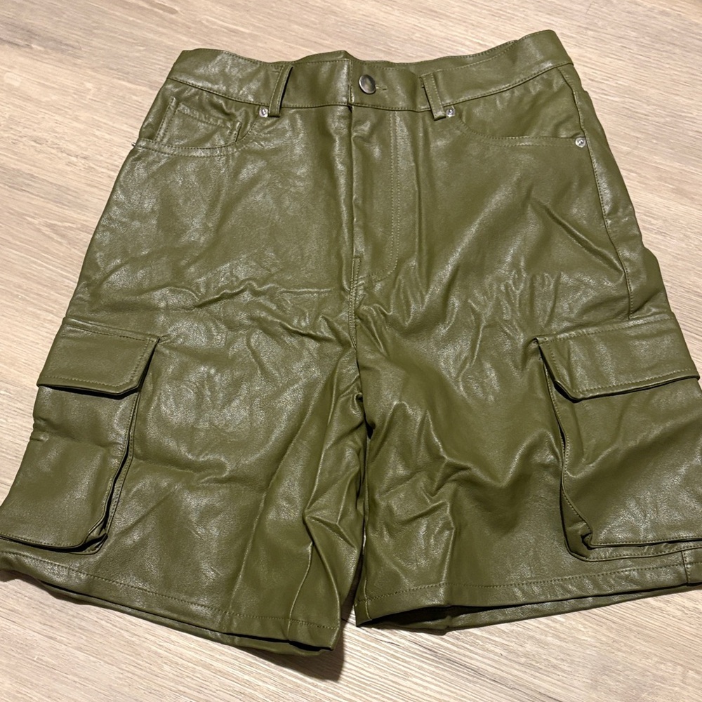 Olive Green Men's Cargo Shorts